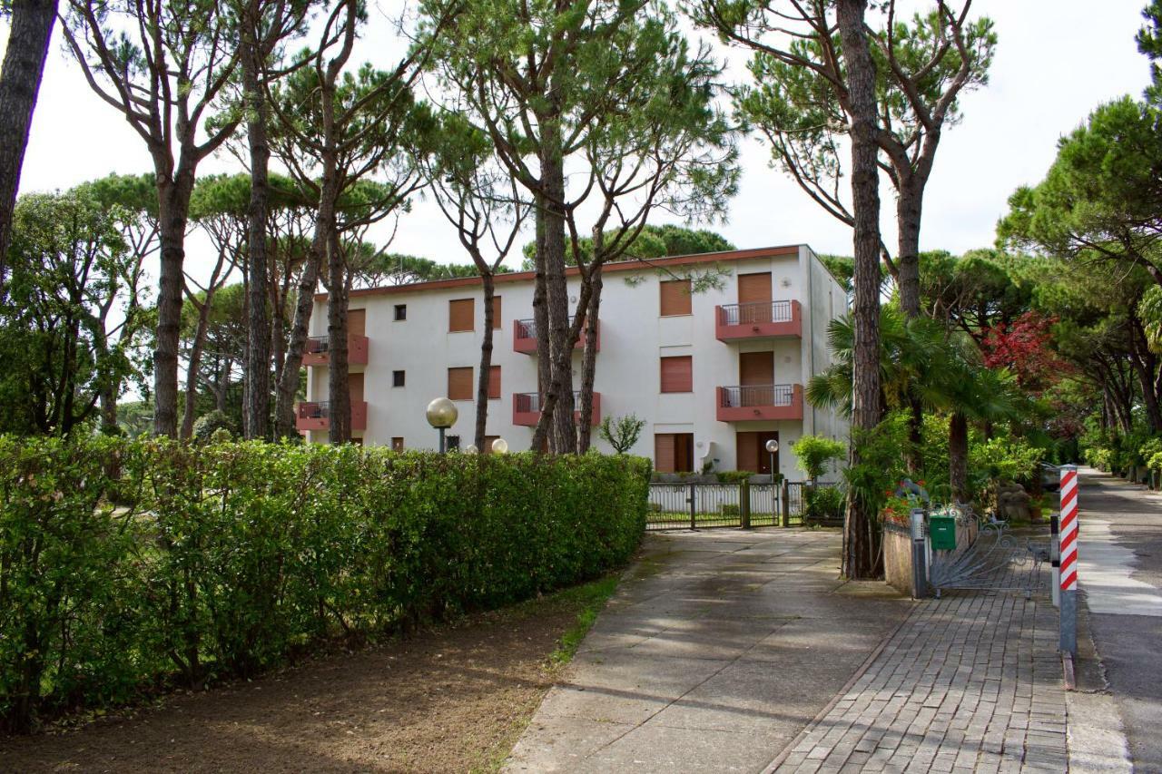 App4Rent - Villa Cristina 5 - Rinnovato Lido di Jesolo Exterior photo